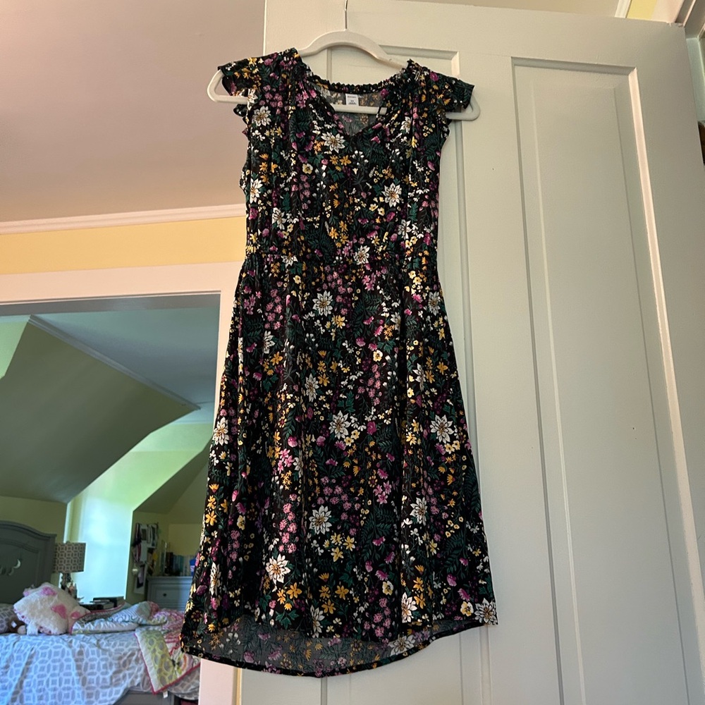 Adorable black floral dress